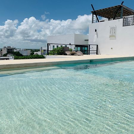Rentas Vacacionales Torre Diez Плая-дель-Кармен Экстерьер фото